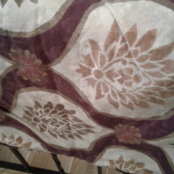 Pottery Barn Duvet King Medallion Floral, shams - Picture 4 of 4